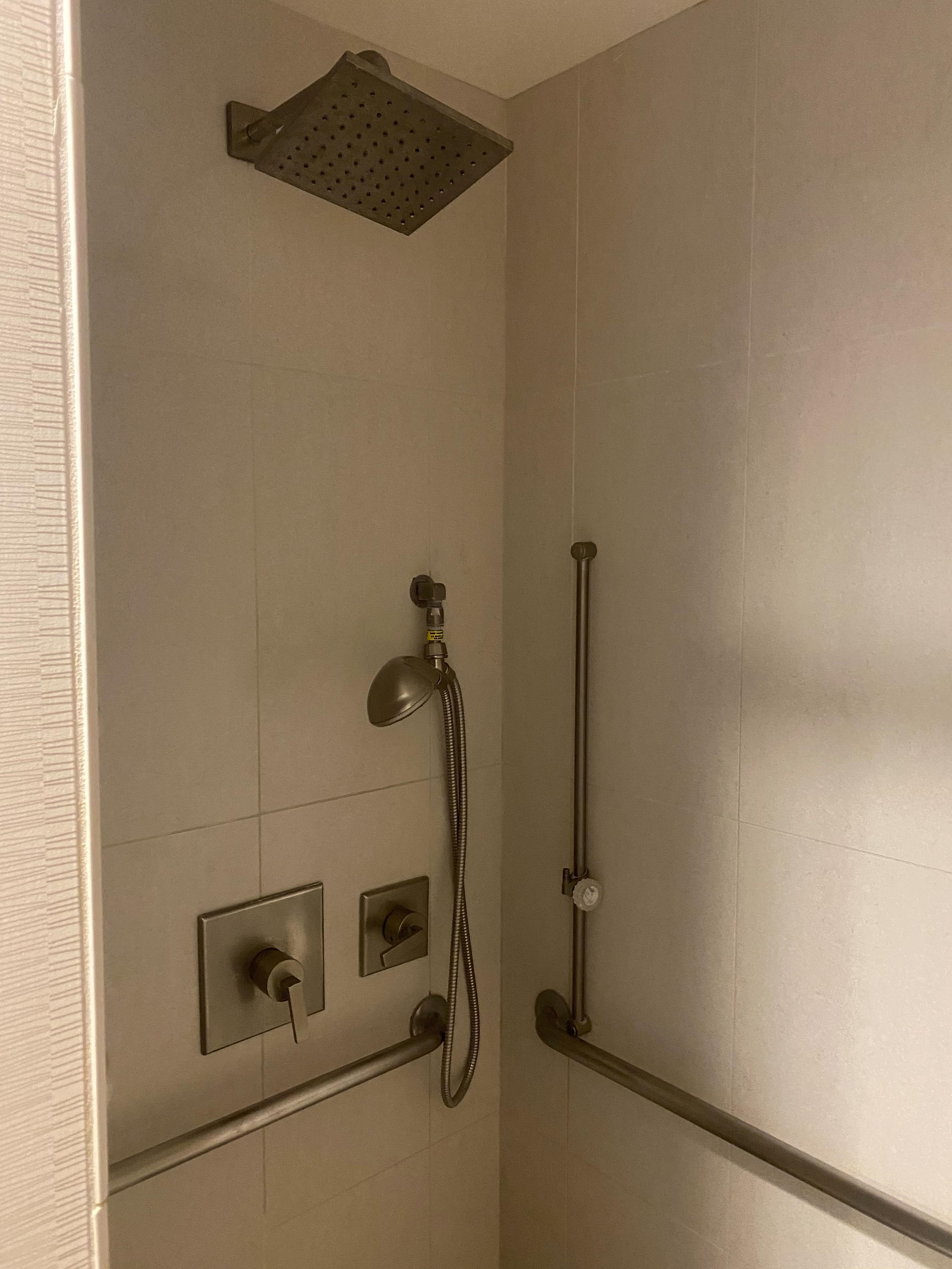 Embassy Suites Ontario - Airport Экстерьер фото