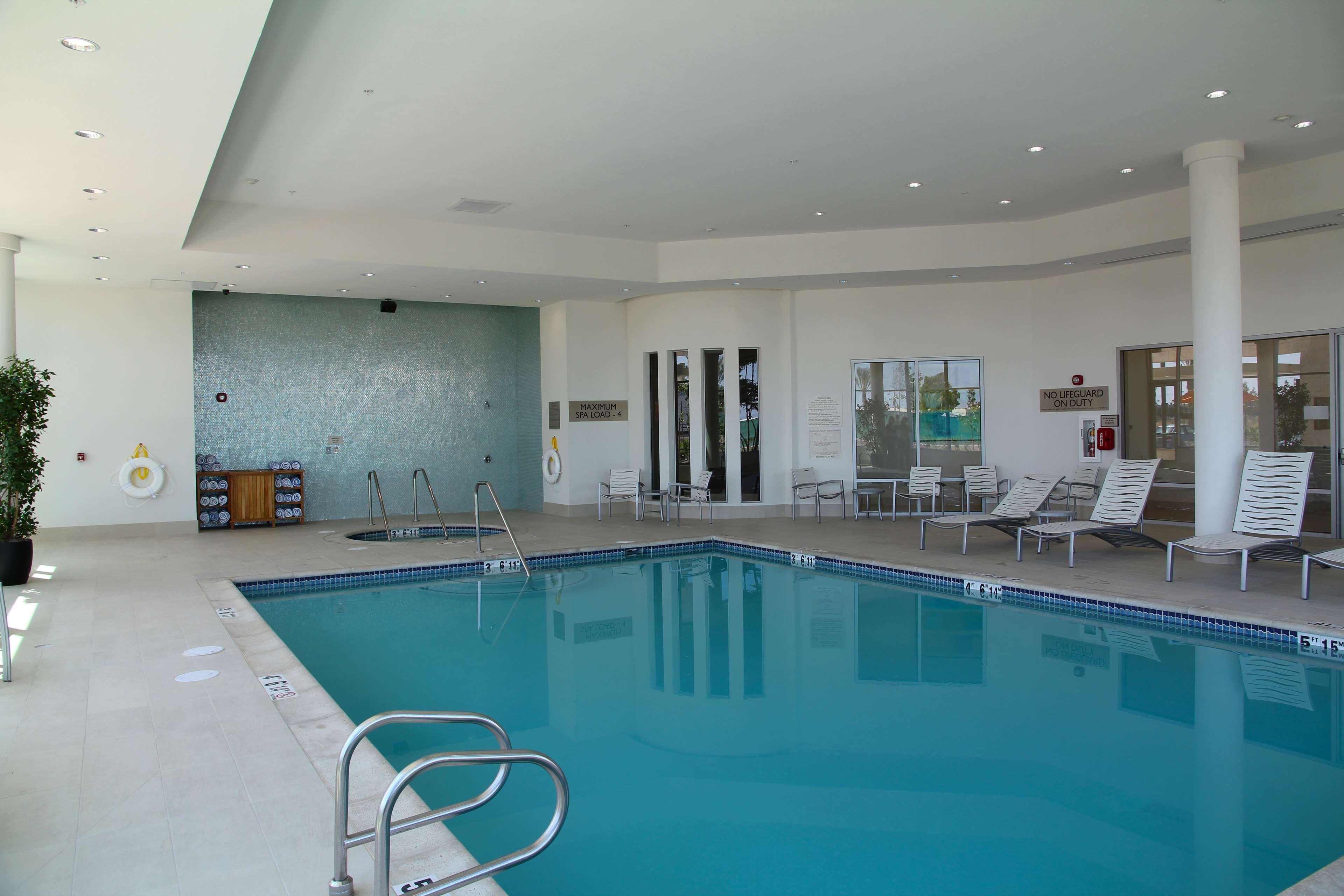 Embassy Suites Ontario - Airport Удобства фото