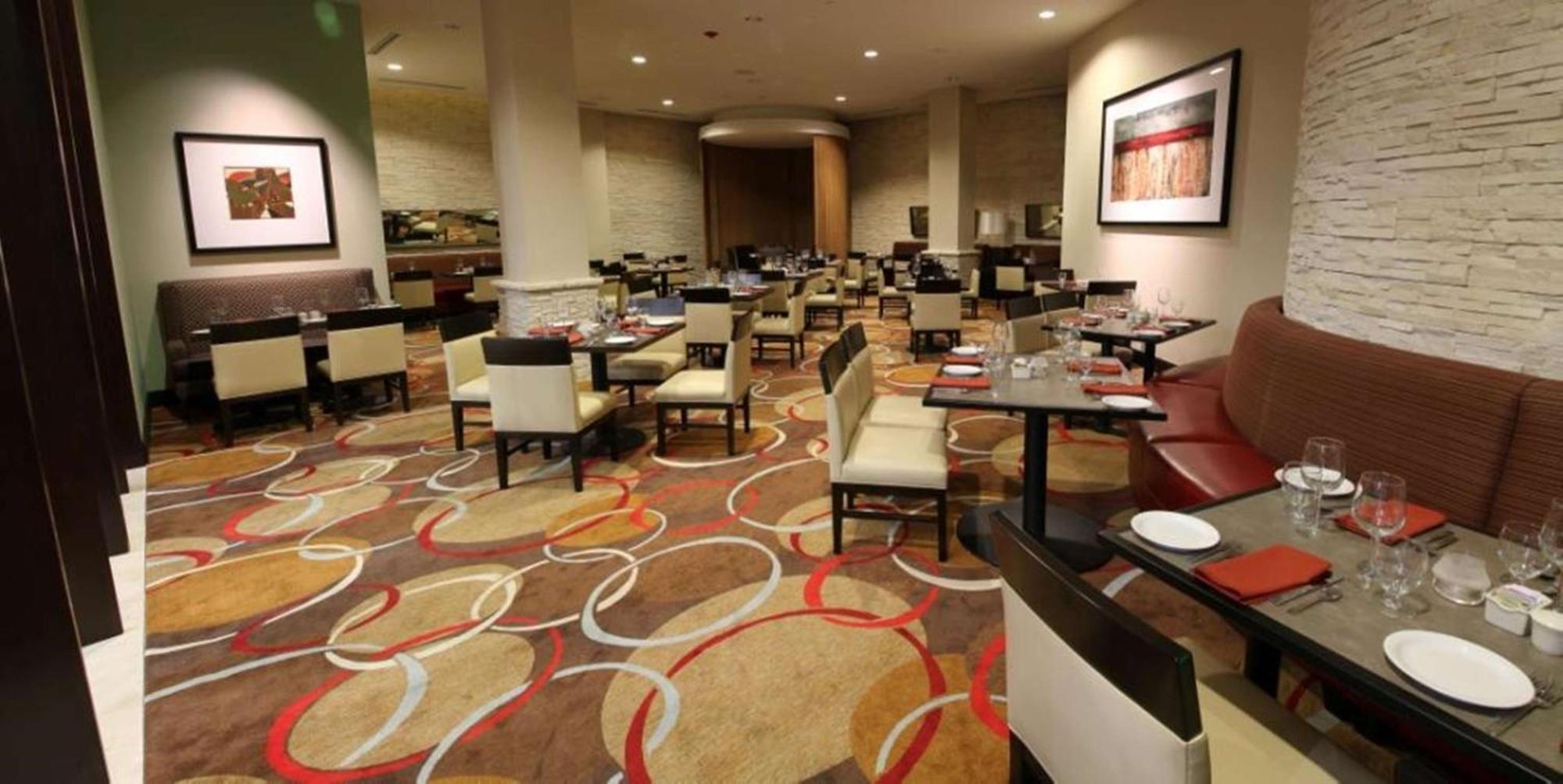 Embassy Suites Ontario - Airport Экстерьер фото